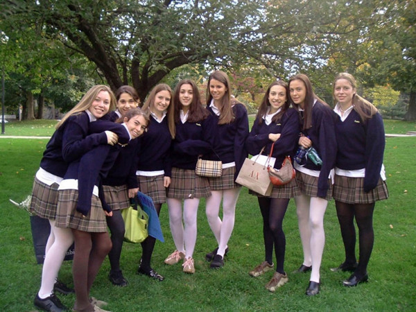 【侃大山】从英伦校服范儿到英国著名公学