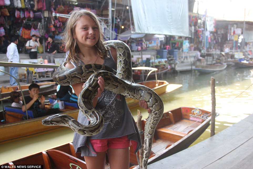 265ECB5B00000578-2982596-The_family_visited_Thailand_as_part_of_their_round_the_world_tri-a-74_1425645204288