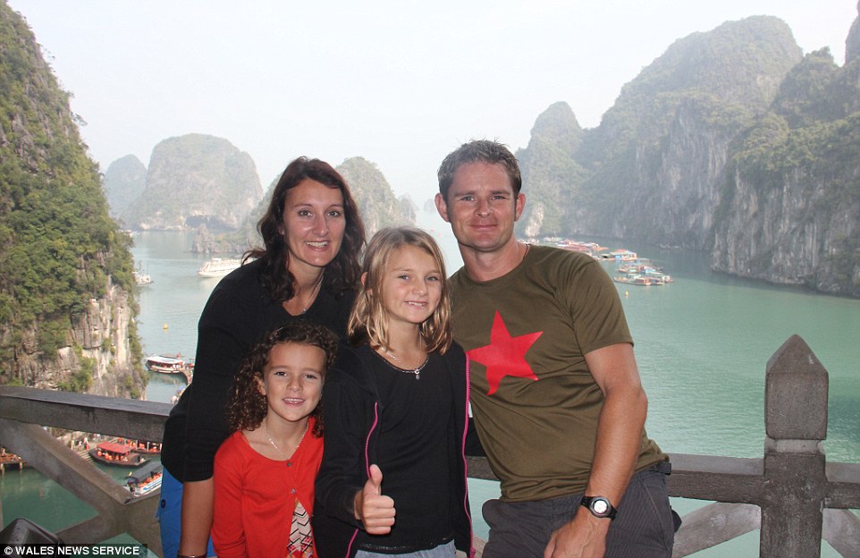265ED26C00000578-2982596-Deputy_head_teacher_Paul_Davies_and_his_wife_Adele_took_their_tw-a-70_1425645204176
