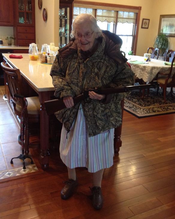 granny-with-shotgun