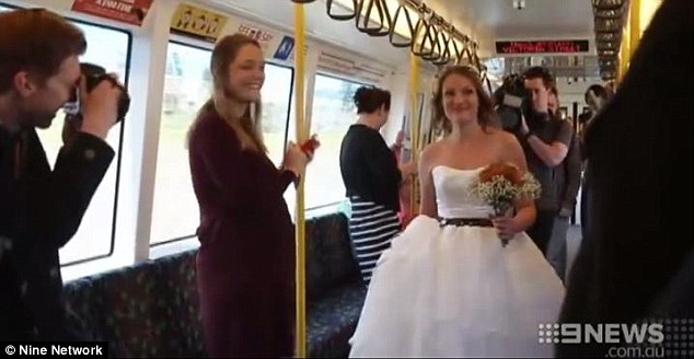 2BA2F92800000578-3209664-Bride_Megan_Grant_her_sister_and_the_celebrant_boarded_the_train-m-31_1440465526057