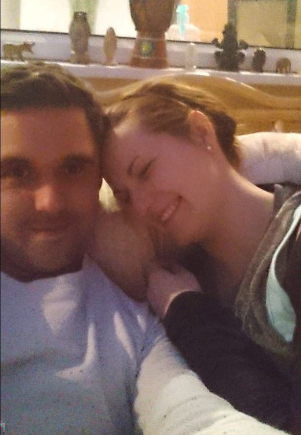 creepy-ex-boyfriend-hides-in-