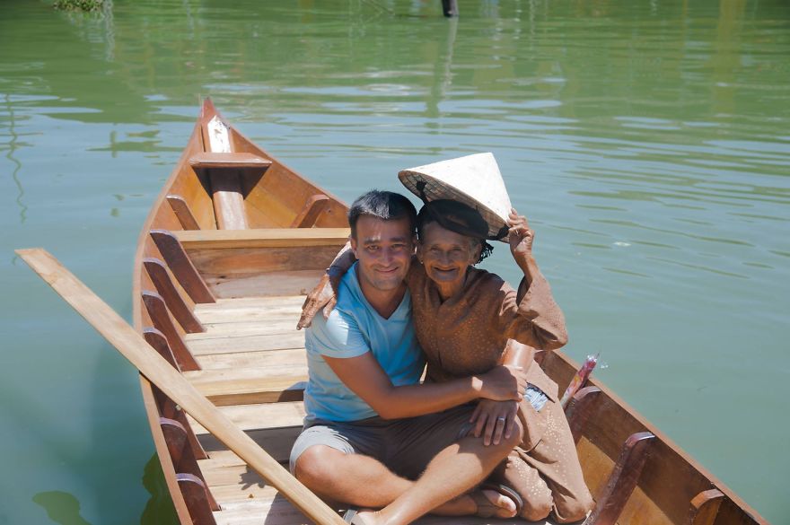 Success-story-between-Rehahn-and-his-Vietnamese-model2__880