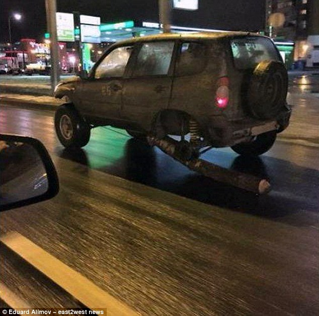 2EC4601800000578-0-image-a-13_1448376390468