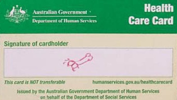 Man manages to have his driver’s licence marked with ‘penis signature’