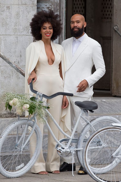 solange-knowles-wedding-vogue-2-17nov14-inf-splash_b_426x639