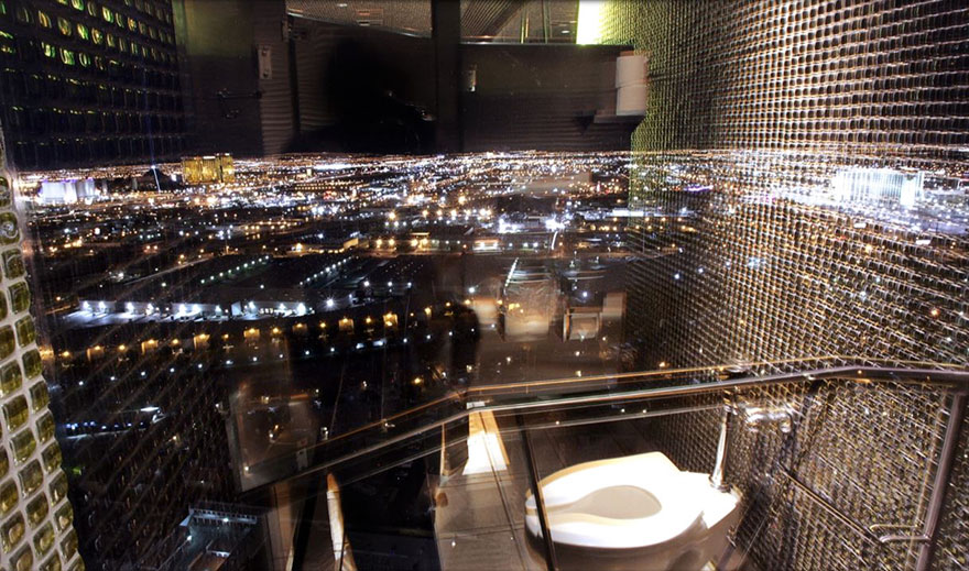 amazing-toilet-views-around-the-world-61__880