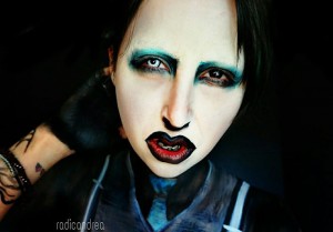 creepy-body-art-makeup-radicandrea-12__700