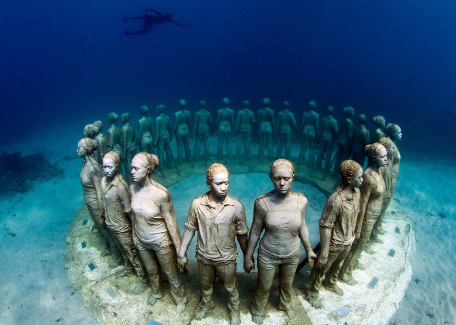 vicissitudes-005-jason-decaires-taylor-sculpture