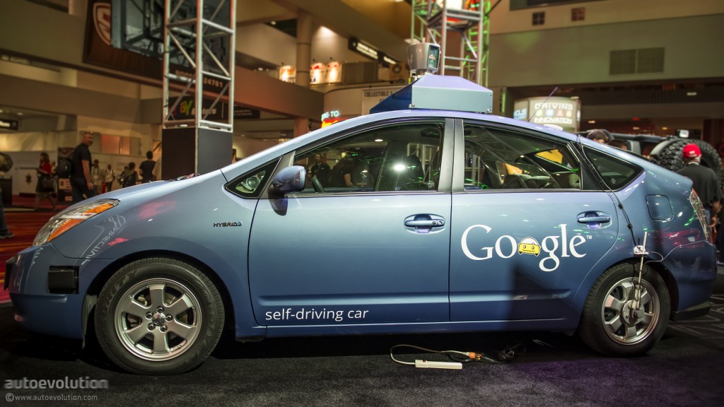 2012-sema-googles-self-driving-prius-in-glorious-hd-live-photos_4