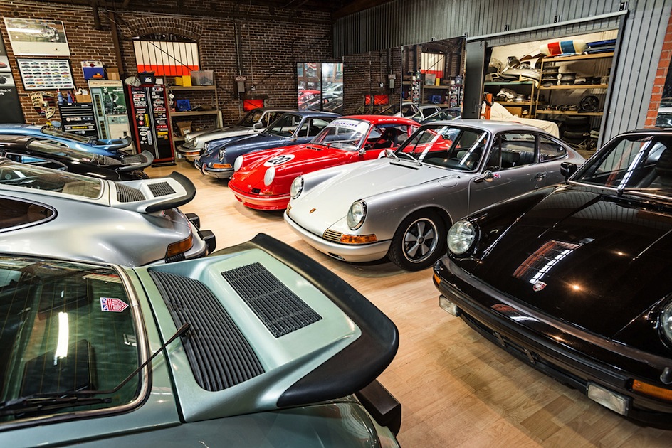 Magnus-Walker-collectionneur-porsche-shooting-magazine-BilMagasinet-documentaire-urban-outlaw_16