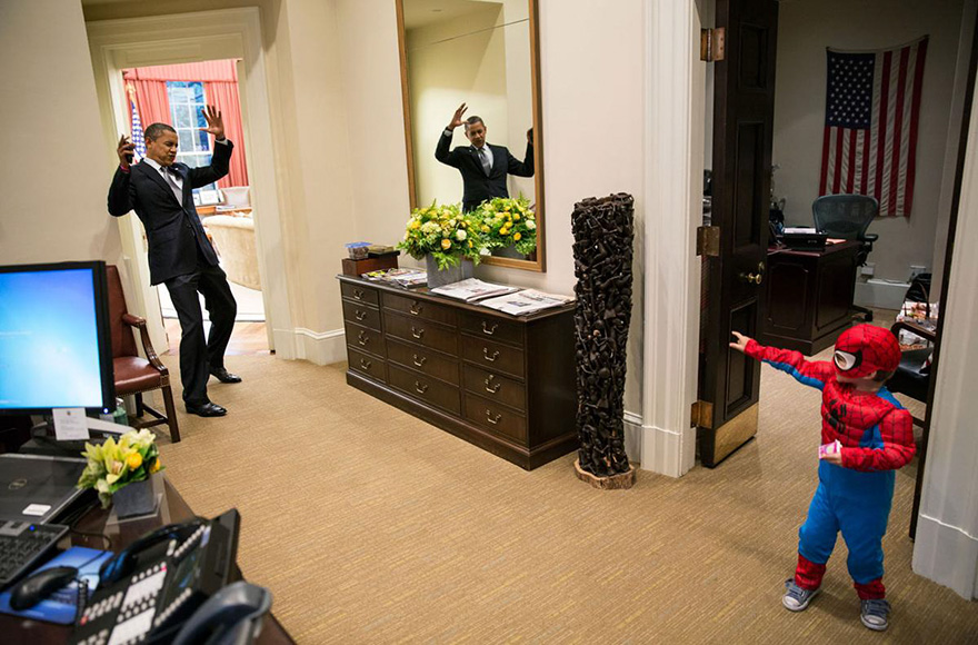 barack-obama-photographer-pete-souza-white-house-162-5763f0e9439b2__880