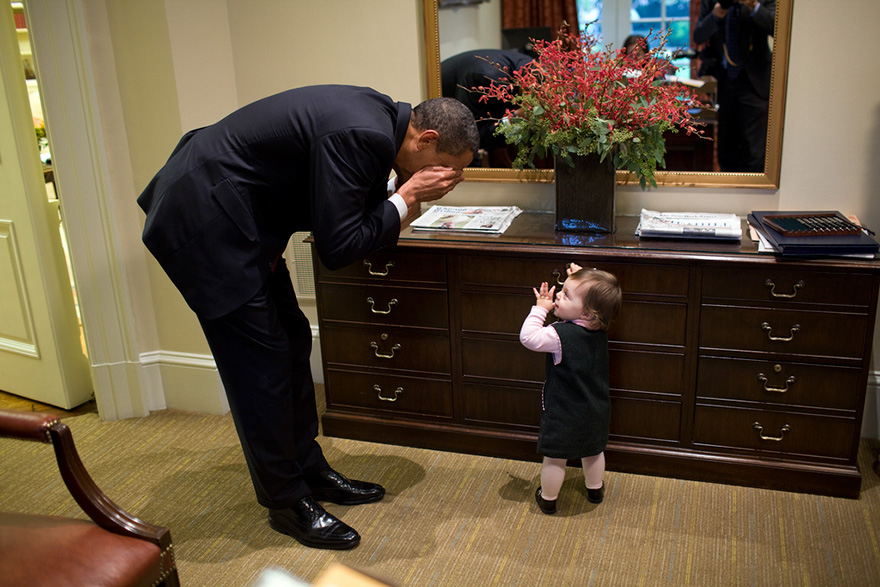 barack-obama-photographer-pete-souza-white-house-171-5763f443a4963__880