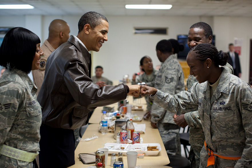 barack-obama-photographer-pete-souza-white-house-48-5763e3c624e81__880
