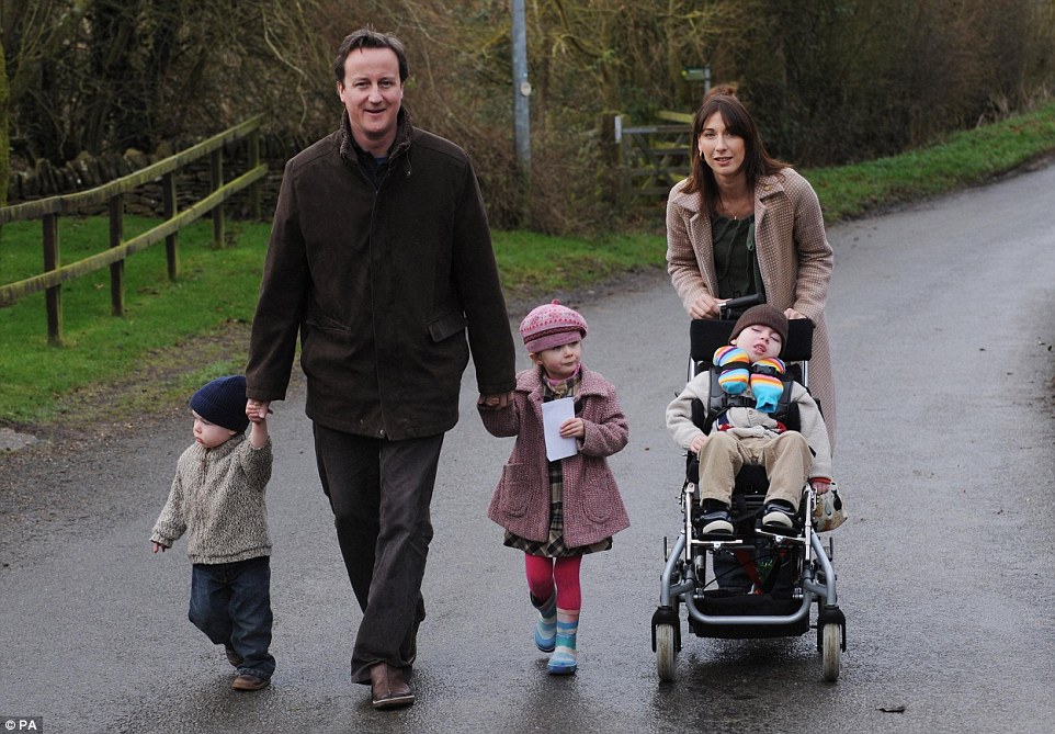 362CDBF000000578-3685908-Mr_and_Mrs_Cameron_are_pictured_walking_with_their_children_Elwe-a-77_1468321891612