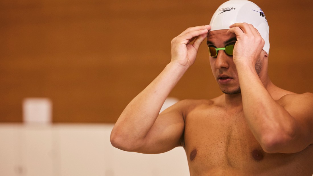 160728123442-olympic-refugee-team-rami-anis-super-169