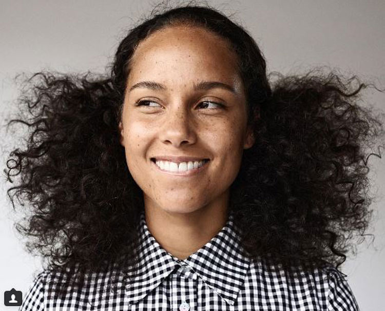 Alicia-Keys-No-Makeup-Movement