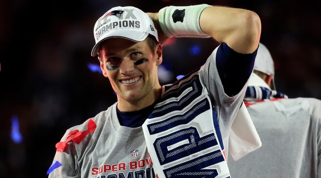 GLENDALE, AZ - FEBRUARY 01: Tom Brady #12 of the New England Patriots celebrates after defeating the Seattle Seahawks during Super Bowl XLIX at University of Phoenix Stadium on February 1, 2015 in Glendale, Arizona. The Patriots defeated the Seahawks 28-24. (Photo by Rob Carr/Getty Images)