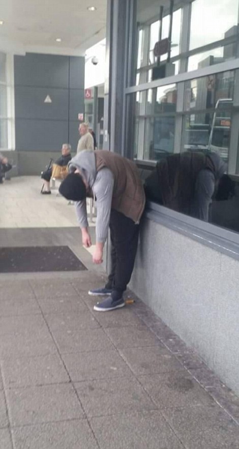 3E022F6B00000578-4284612-A_man_pictured_drooped_against_a_wall_in_Wrexham-a-61_1488820799088