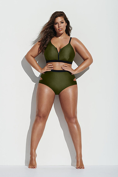 Plus-size model Ashley Graham starred for advertising swimwear 1