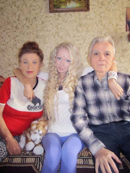 real-life-barbie-family-and-friends16