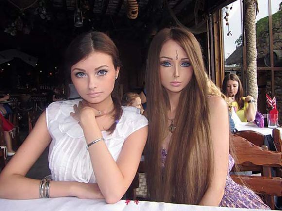 real-life-barbie-family-and-friends8