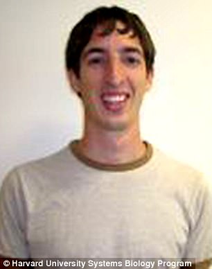 430FE26300000578-4770130-Danmore_who_graduated_from_Harvard_in_2013_had_noted_that_women_-m-43_1502167892375