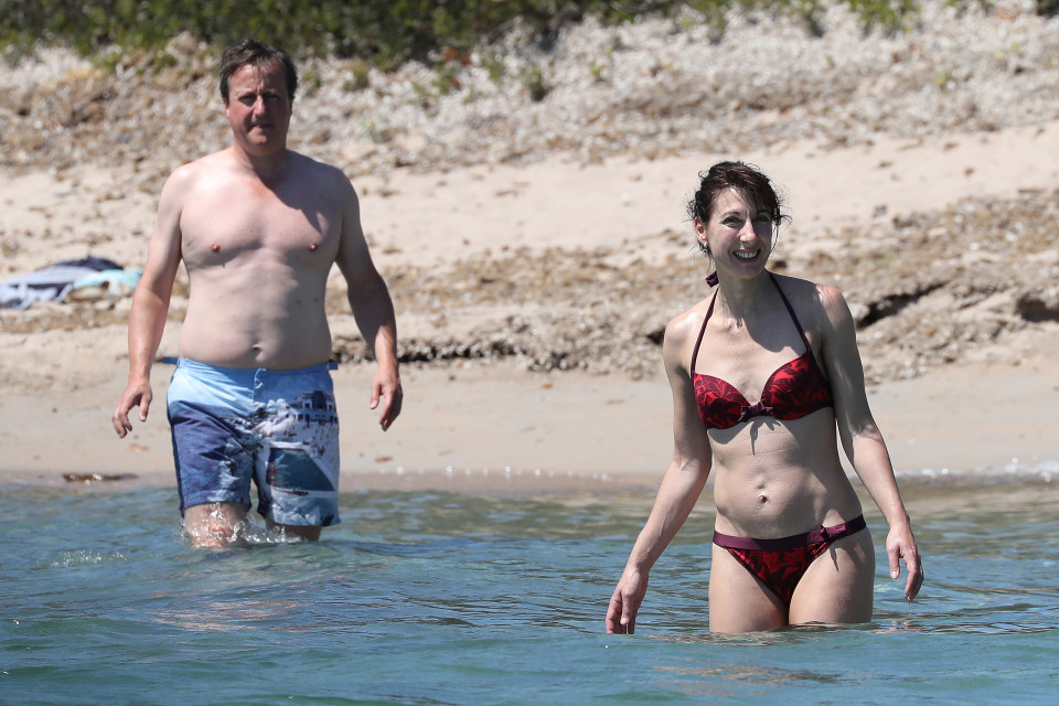 1 August 2016 - EXCLUSIVE. EXCLUSIVE / DO NOT CREDIT / NO WEB / NO BLOG - CORSICA - Former British Prime Minister David Cameron spends family summer holidays in Corsica. After the Brexit he has been replaced by Theresa May. Now he takes time for his family and takes advantage of the sun and the beaches of Corsica. With his wife Samantha and their four children they are resting and enjoying holidays, but always under heavy security. Credit: NO CREDIT Ref: KGC-149/039980 **UK Sales Only - Exclusive - Must Call Before Use - STRICTLY No Web/Online**