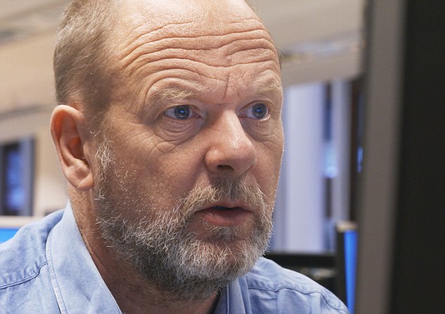 EMBARGOED PICTURE: FOR PUBLICATION FROM TUESDAY 13TH FEBRUARY 2018 From ITN Productions BOARDING SCHOOLS: THE SECRET SHAME EXPOSURE Monday 19th February 2018 on ITV Pictured: Journalist Alex Renton An estimated one million people in Britain today went to boarding school. But increasingly the true extent of sexual abuse in these elite institutions is coming to light. ITVÄôs Exposure investigates the private schools that appeared willing to disregard childrenÄôs safety, with some failing to take action against predatory paedophiles, who groomed and assaulted young boarders over and over again, sometimes getting away with it for decades. Did protecting a school's reputation mean their pupils were put at risk? This documentary follows Alex Renton, a journalist who himself was sexually abused as an eight year old by his teacher at one of the countryÄôs top boarding schools. ¬©ITN For further information please contact Peter Gray 0207 157 3046 peter.gray@itv.com This photograph is ¬© ITN and can only be reproduced for editorial purposes directly in connection with the programme BOARDING SCHOOLS: THE SECRET SHAME EXPOSURE or ITV. Once made available by the ITV Picture Desk, this photograph can be reproduced once only up until the Transmission date and no reproduction fee will be charged. Any subsequent usage may incur a fee. This photograph must not be syndicated to any other publication or website, or permanently archived, without the express written permission of ITV Picture Desk. Full Terms and conditions are available on the website www.itvpictures.com