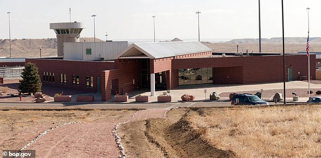 9735730-6702159-Guzman_will_probably_be_sent_away_to_the_one_and_only_lockup_des-a-21_1550099331521