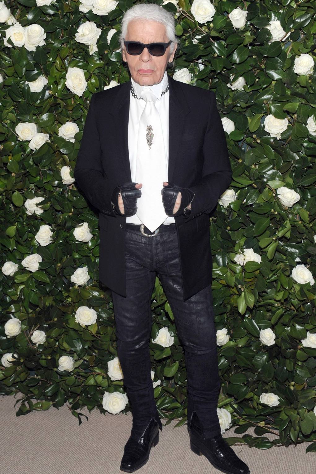 karl-lagerfeld-moma-nov13-24sept14-rex_b