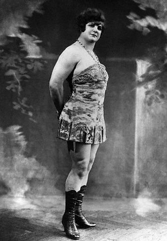 ca. 1920s, England, UK --- Strong Woman Katie Sandwina --- Image by © Hulton-Deutsch Collection/CORBIS