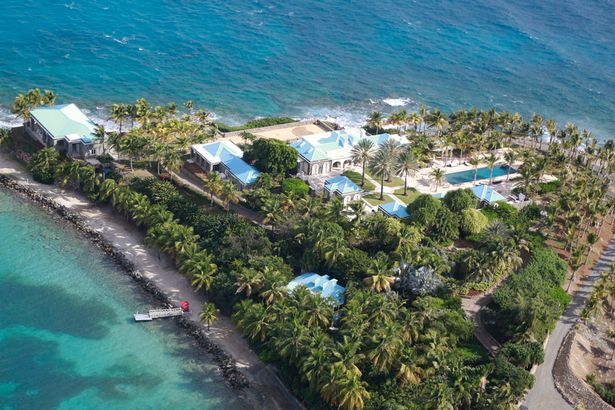 St-Thomas-Little-St-James-Island-the-Island-of-Sin