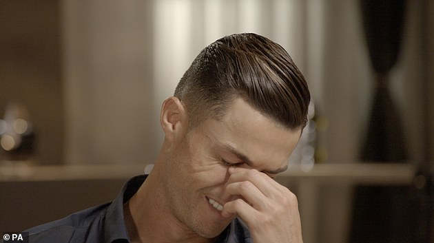 18513042-7474985-Cristiano_Ronaldo_broke_down_in_tears_during_an_interview_with_P-a-2_1568763620653