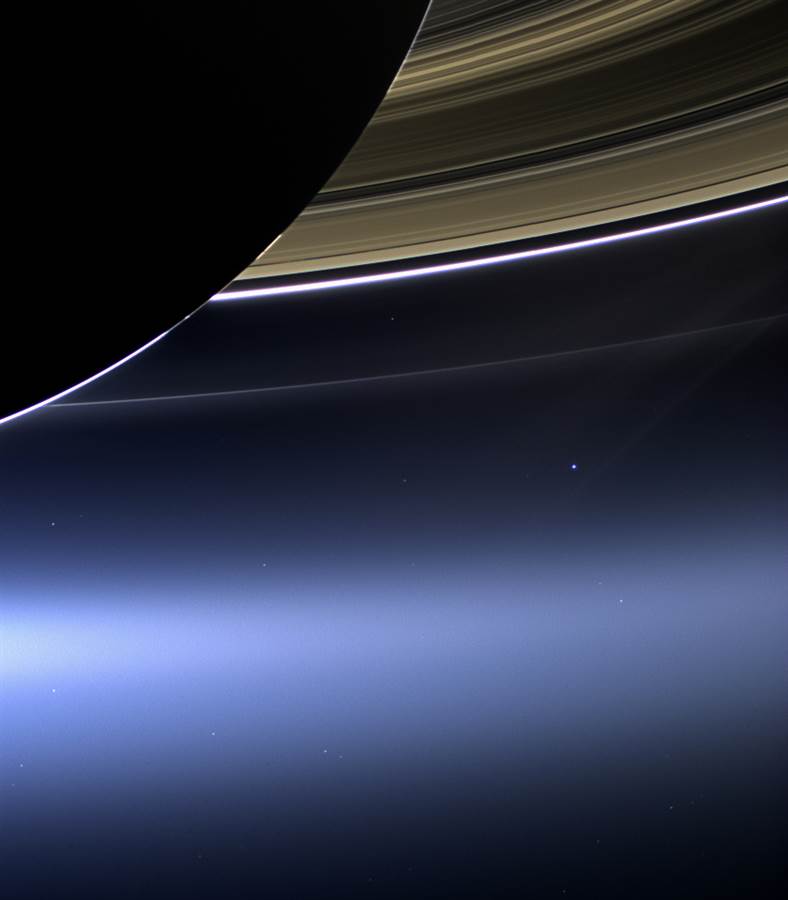6c8354006-130722-coslog-satearth-320p.nbcnews-ux-1024-900