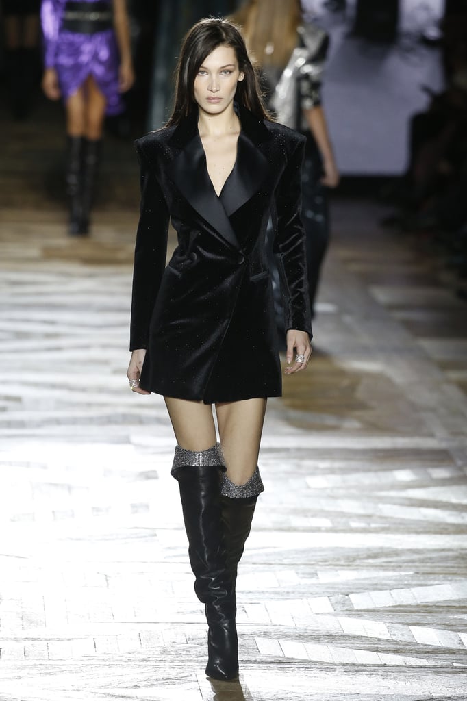 Bella-Hadid-Walking-Redemption-Show-Paris-Fashion-Week-AutumnWinter-20192020