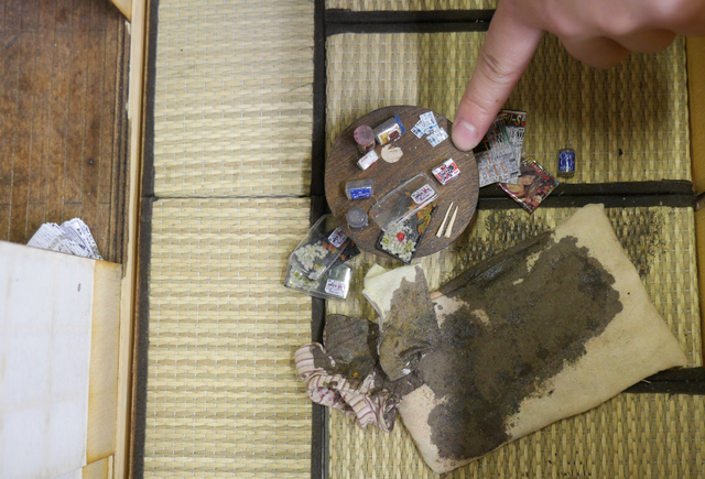 男性が住んでいた部屋。死後数か月たっていた