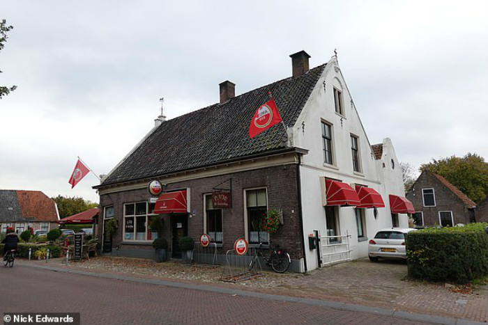 1.jpg_20