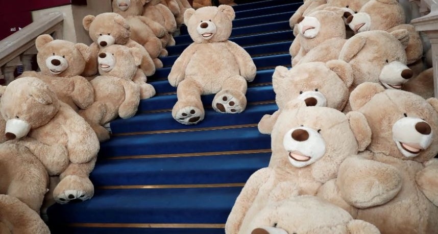 Teddy-bear-army-stairs