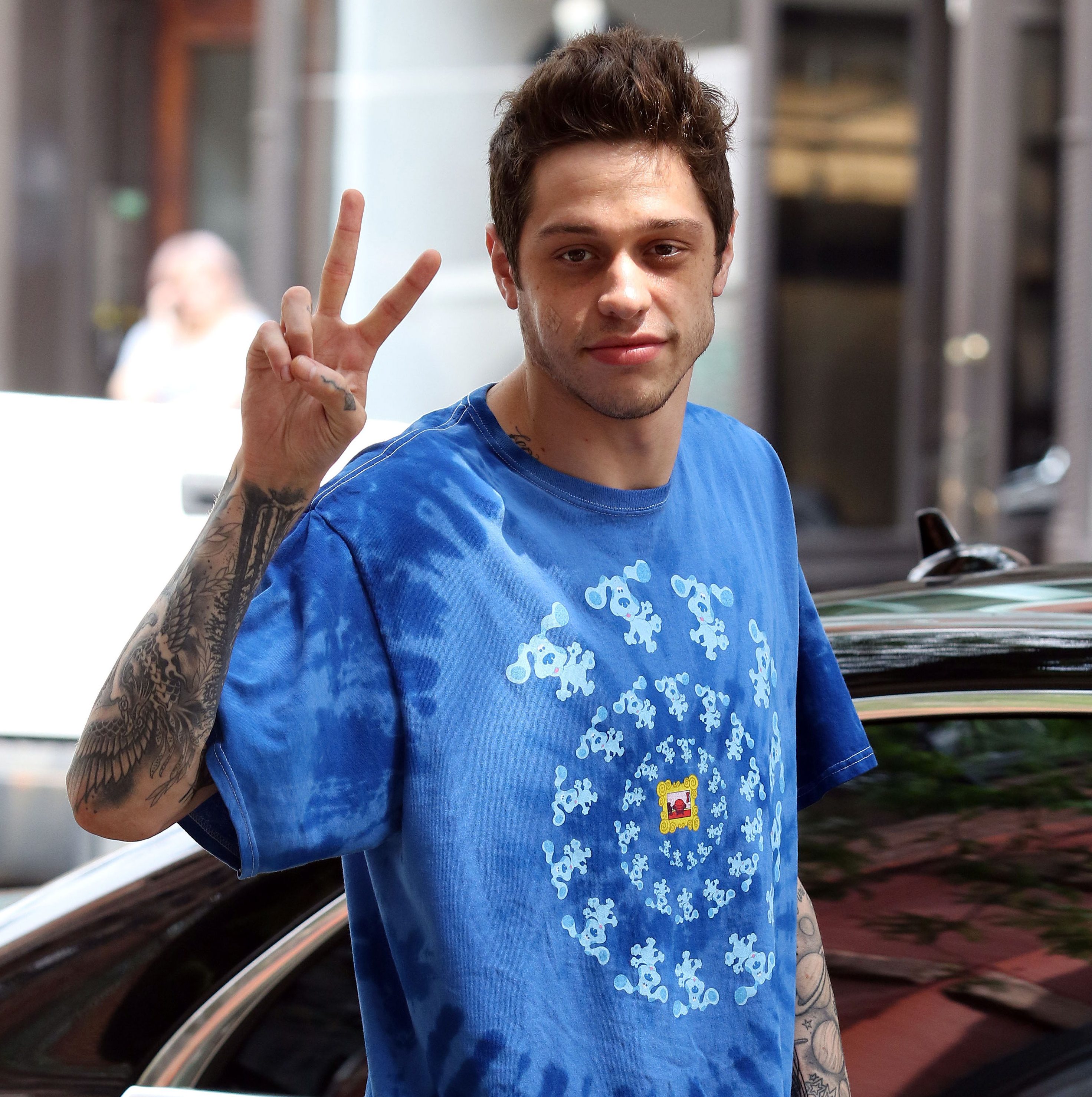 Pete-Davidson-Skips-Saturday-Night-Live-Season-Premiere-to-Film-Suicide-Squad-e1569764013144