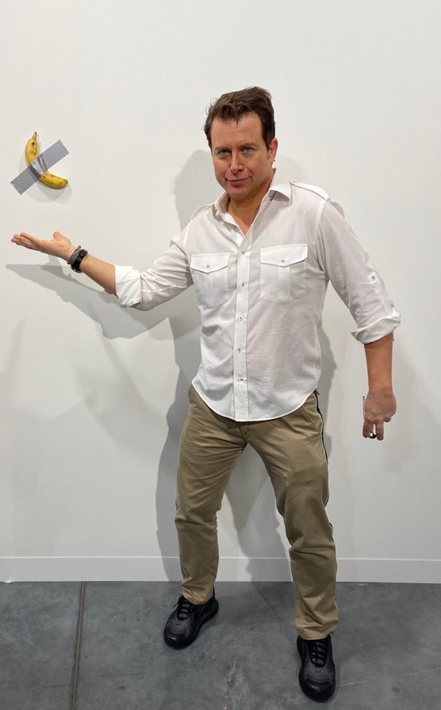 Mark-Oldman-with-banana-636x1024