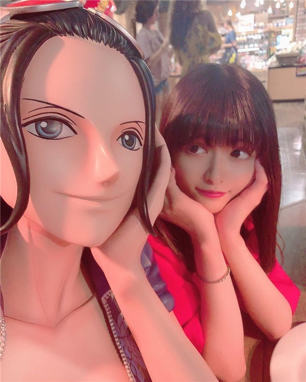 kagei_hina_65793757_2374127549541739_3807016195277071987_n.jpg
