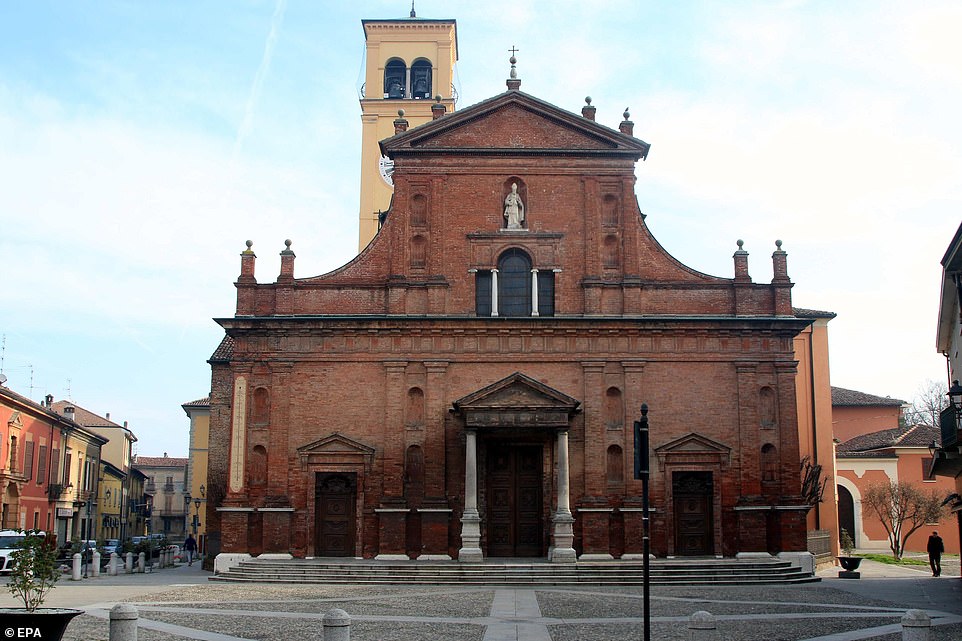 25087698-8034547-Exterior_view_on_the_Chiesa_Parrocchiale_di_San_Biagio_e_Santa_M-a-37_1582501796400
