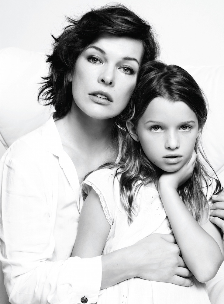 img-ever-anderson-and-milla-jovovich_103207907733.jpg