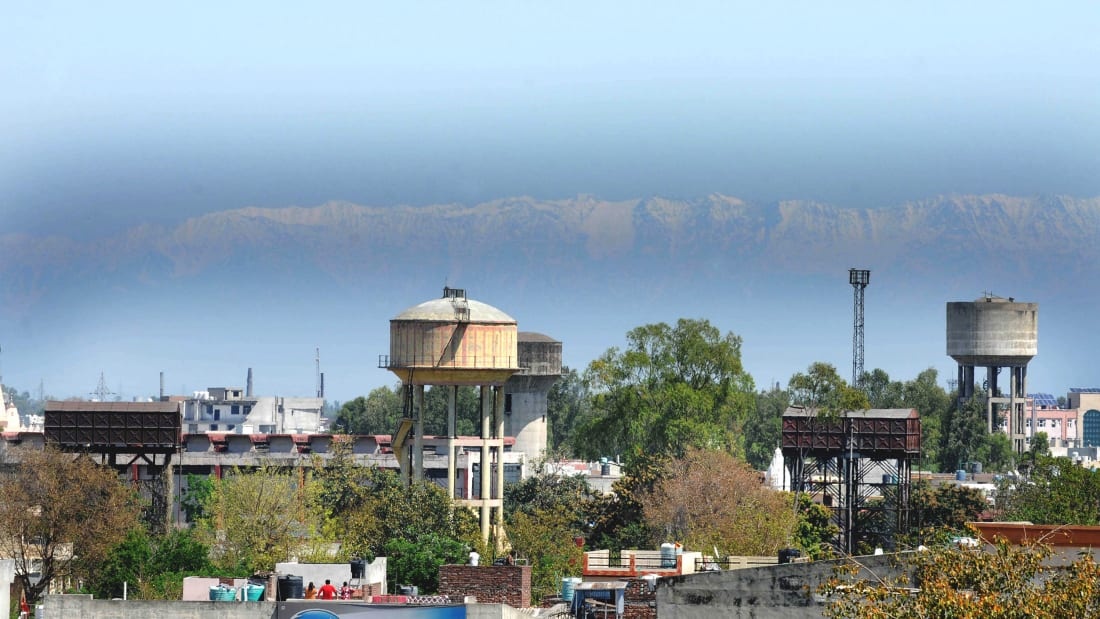 http___cdn.cnn.com_cnnnext_dam_assets_200409064539-01-dhauladhar-0403.jpg