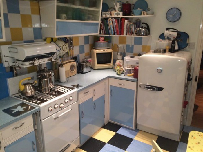 1591964519-3525-06CRKxh7z-DH2T