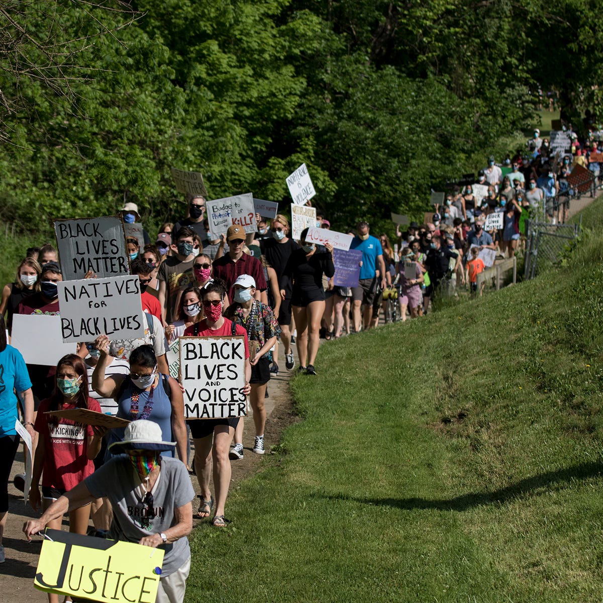 3c3508fa-3757-4c13-96c4-ec26d4d8b62e-BLM_protest_Granville_02