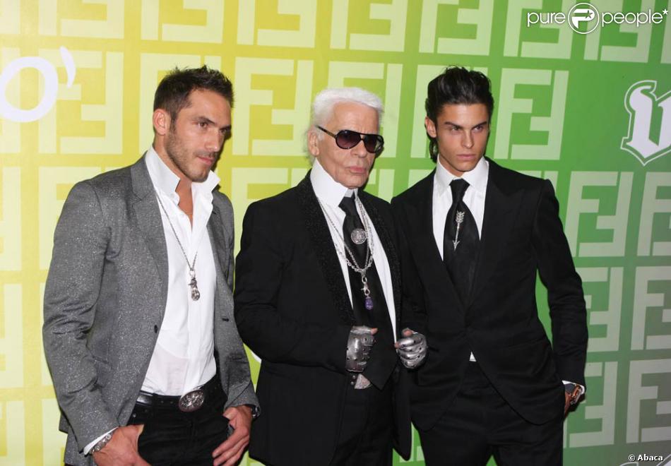 294640-karl-lagerfeld-entoure-de-sebastien-950x0-3.jpg