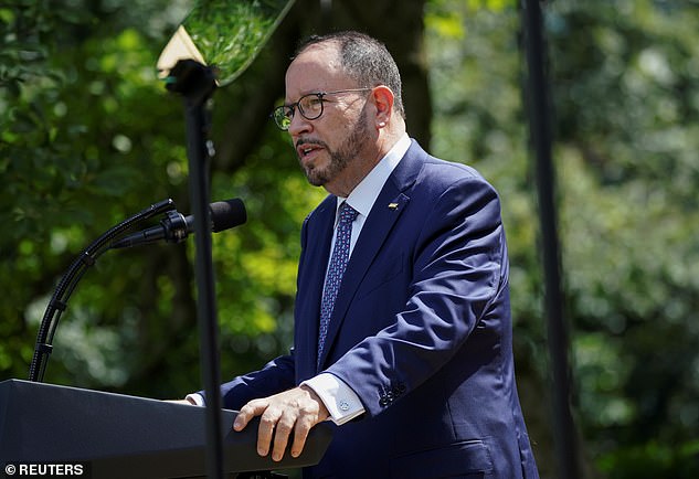 30878016-8533761-Robert_Unanue_Goya_CEO_on_July_6_said_the_US_was_truly_blessed_t-a-1_1594993288418