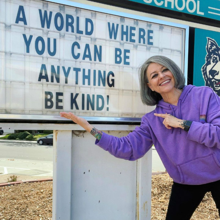 1610206664-3359-WwewpaSO-ZU2a